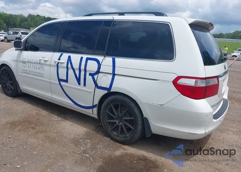 2005 Honda Odyssey Touring from USA, damaged, VIN 5FNRL38865B053398